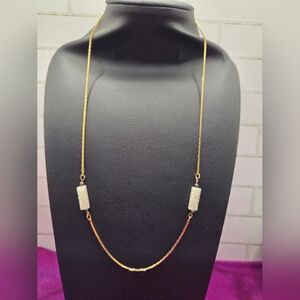 912. Gold Tone Necklace With Mother Of Pearl Accents